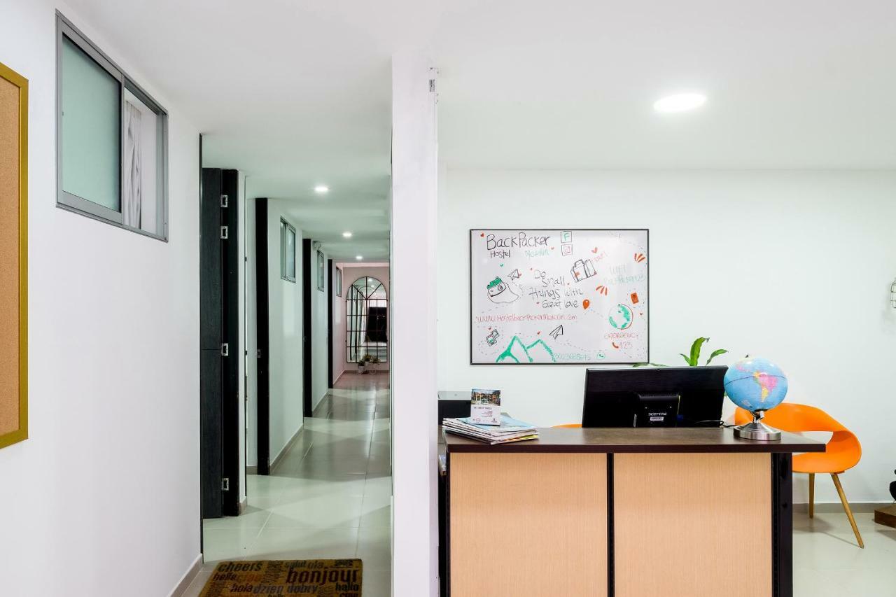 Medellin Backpacker Hostel Exterior photo